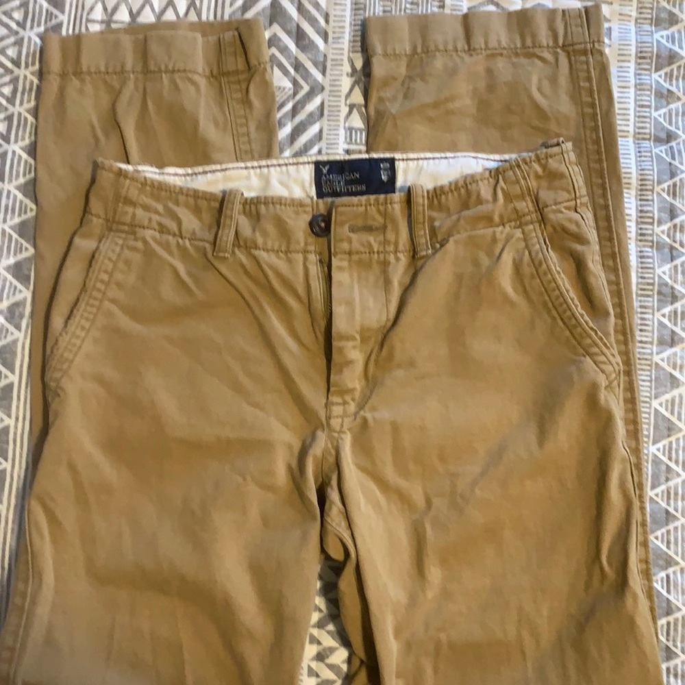 American eagle khaki pants